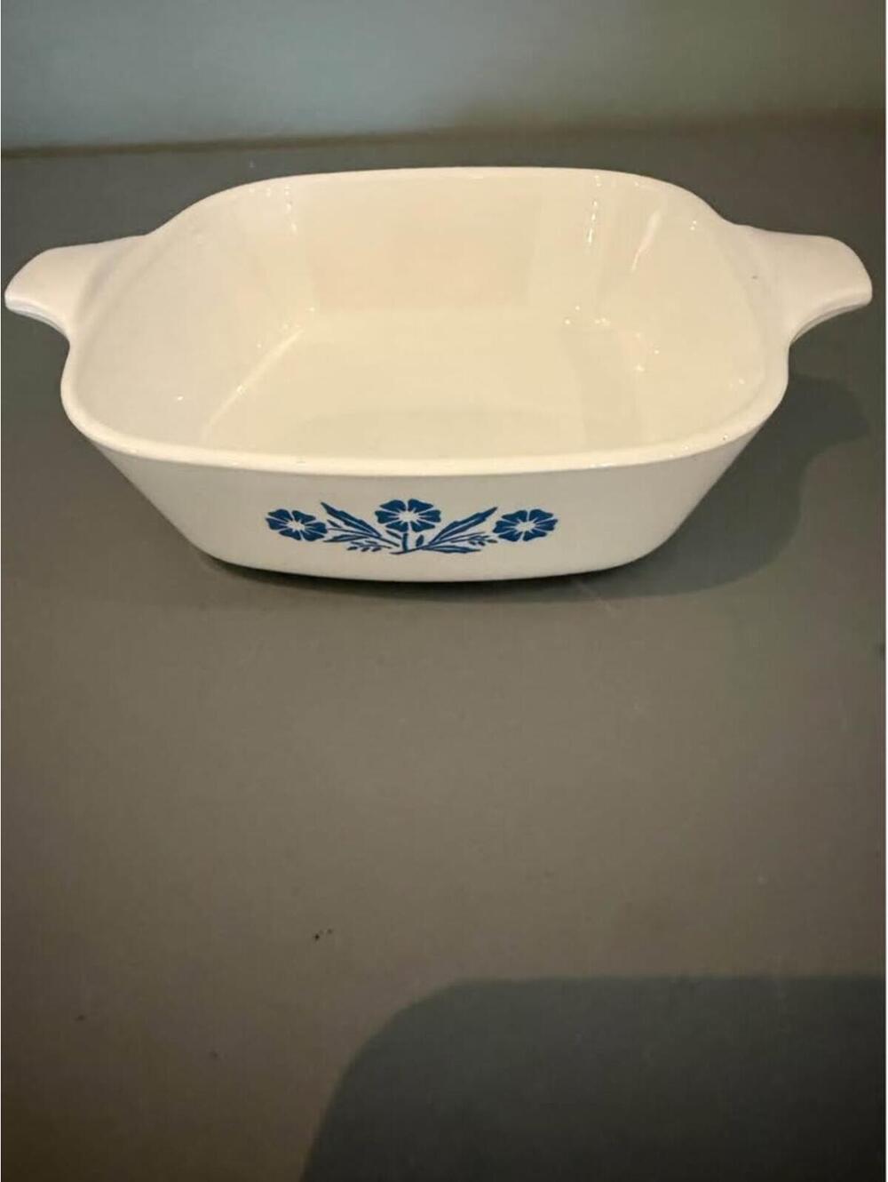 Mini vintage CorningWare Cornflower P-41 1.5 Cup Baking Dish